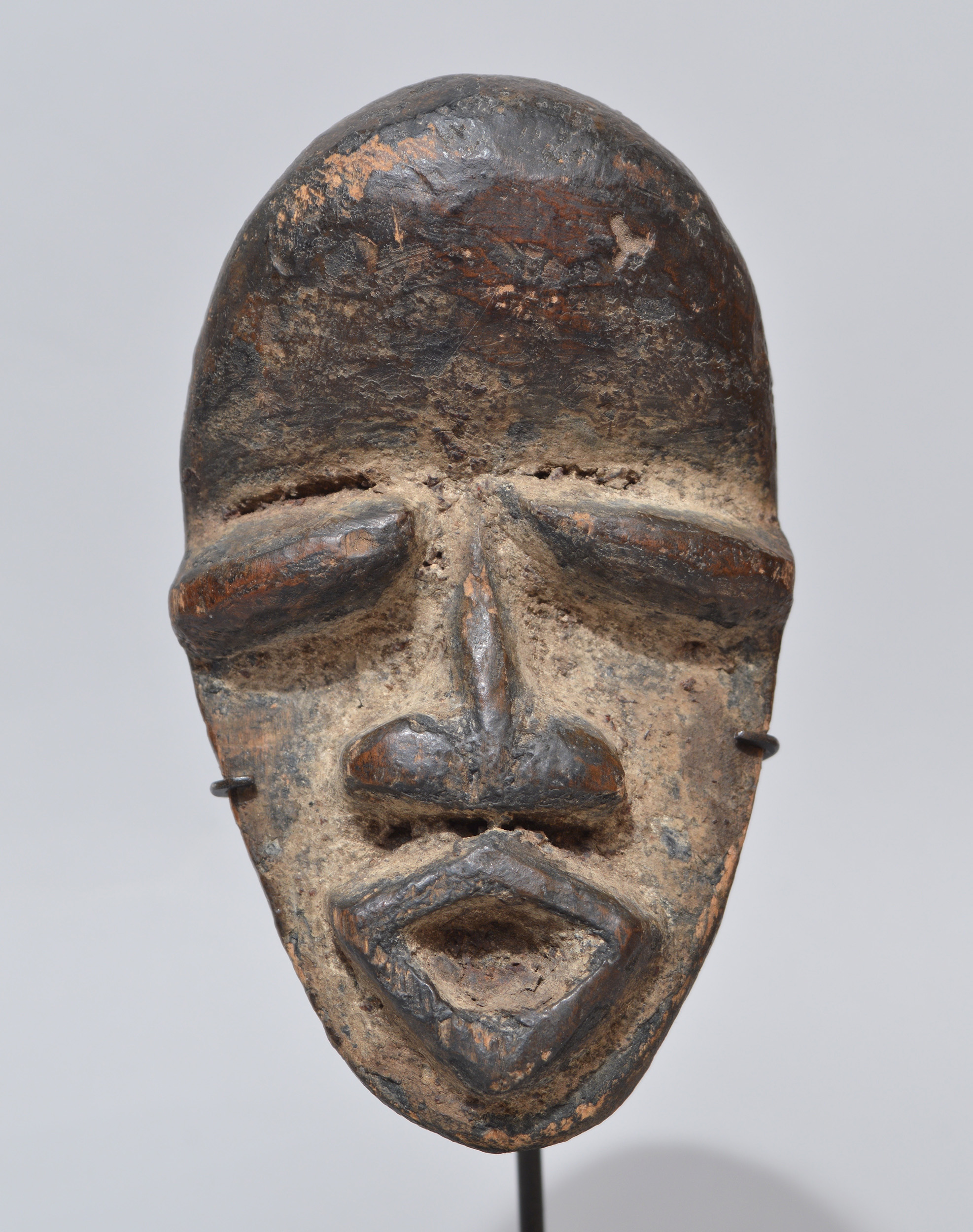 Ngere Passport Mask | Fernandez Leventhal Gallery