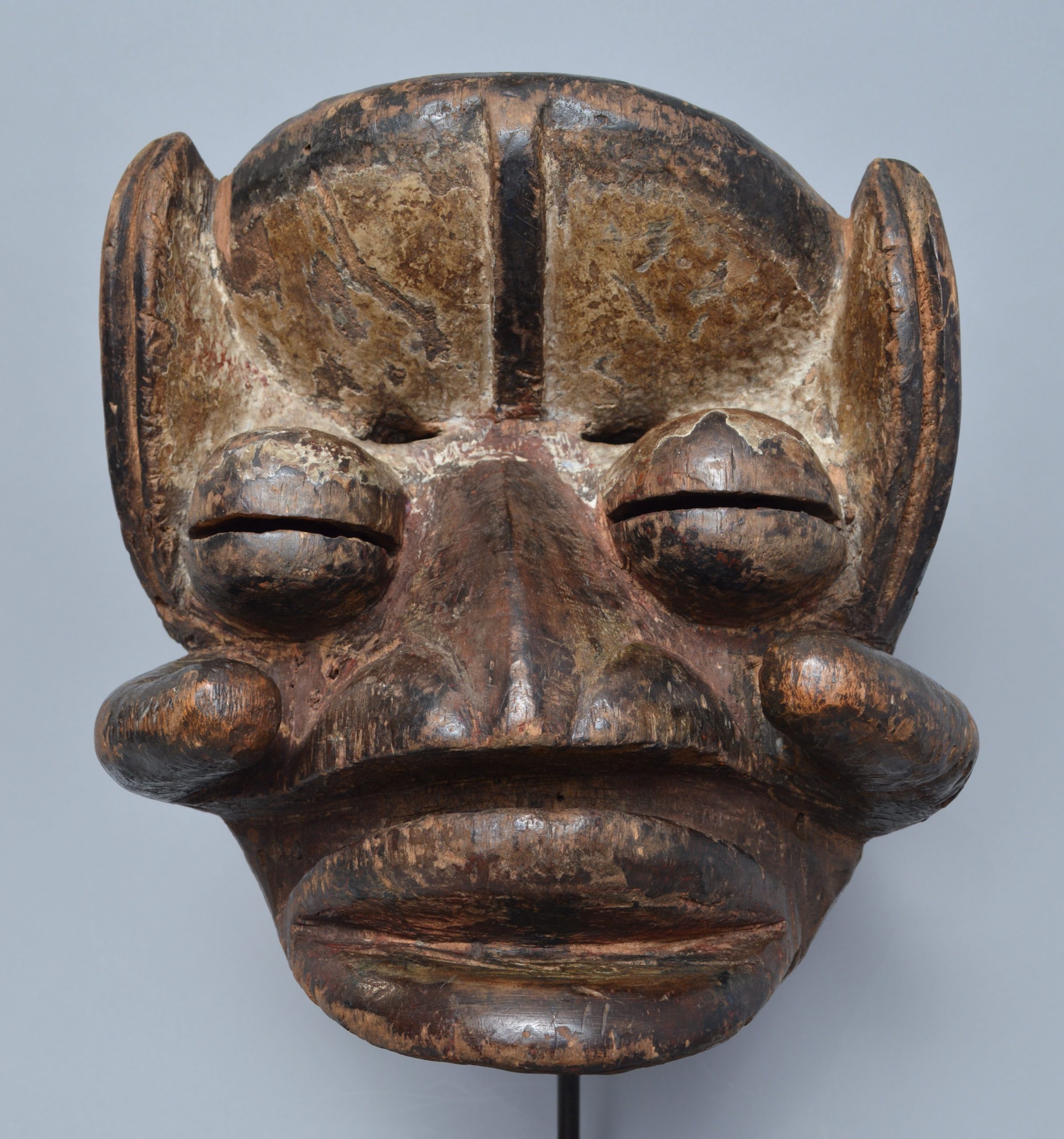 Dan Ngere Mask | Fernandez Leventhal Gallery